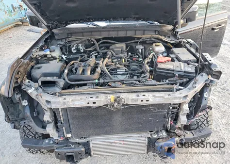 2022 Ford Bronco Base z USA, uszkodzony, nr VIN 1FMDE5DH8NLB89255